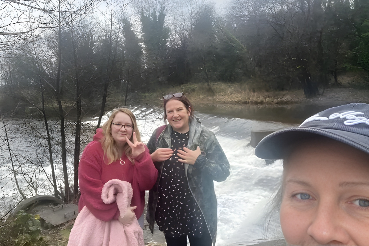 January Jaunters ‘9 Crazy Ladies’